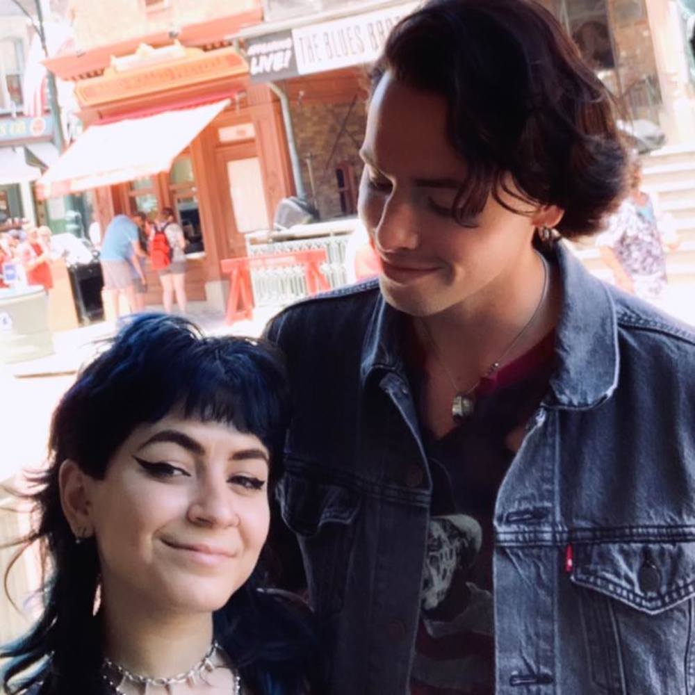 Meet your Posher, Robert